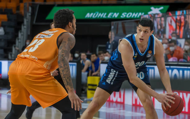 斯的行动 斯的行动